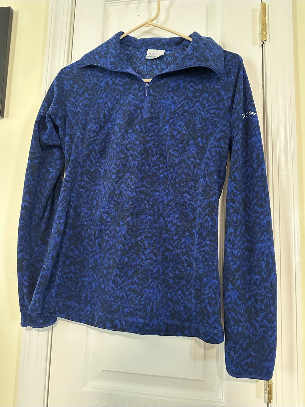 Columbia half zip size Small